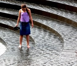 Summer Splashes - Darling Harbour Sydney