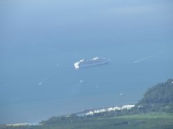 cruse ship at yorkie's knob - Cairns