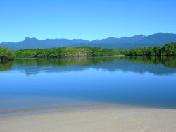 newell inlet - Far north Qld at Newell Beach