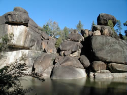 Cranky Rock - Cranky Rock, NSW