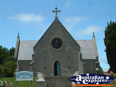 Braidwood Church . . . VIEW ALL BRAIDWOOD PHOTOGRAPHS