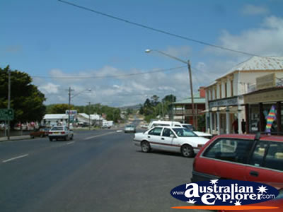 Braidwood Street . . . VIEW ALL BRAIDWOOD PHOTOGRAPHS