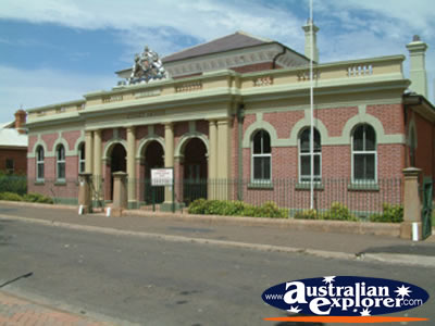 Forbes Court House . . . VIEW ALL FORBES PHOTOGRAPHS