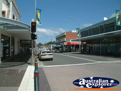 Nowra Main Street . . . CLICK TO VIEW ALL NOWRA POSTCARDS