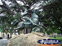 Cooma Statue in Centenery Park . . . CLICK TO ENLARGE