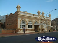 Old Town Hall Inverell . . . CLICK TO ENLARGE