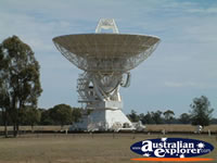 Large Telescope Dish in Narrabri . . . CLICK TO ENLARGE