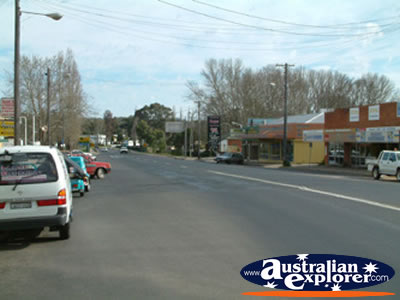 Coonabarabran Main St . . . VIEW ALL COONABARABRAN PHOTOGRAPHS