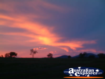 Tenterfield at Dawn . . . CLICK TO VIEW ALL TENTERFIELD POSTCARDS