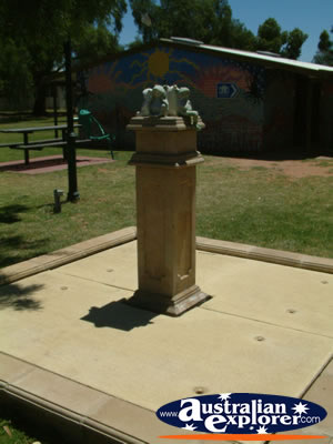 Balranald Frog Statue Vistors Centre . . . VIEW ALL BALRANALD PHOTOGRAPHS