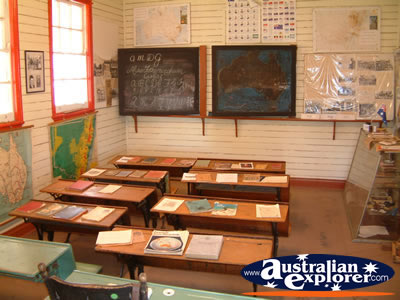 Bingara Old School House . . . VIEW ALL BINGARA PHOTOGRAPHS