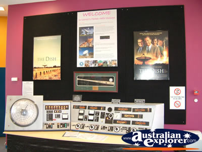 Parkes Indoor Telescope Display . . . CLICK TO VIEW ALL PARKES POSTCARDS