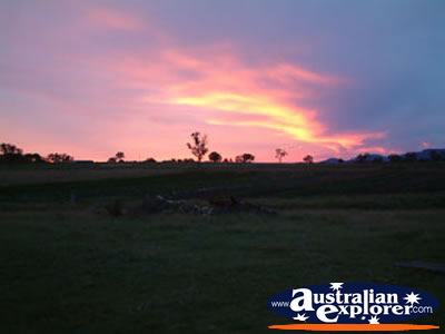 Tenterfield Sunset . . . CLICK TO VIEW ALL TENTERFIELD POSTCARDS