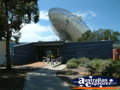 Parkes Australian Telescope . . . CLICK TO VIEW ALL PARKES POSTCARDS