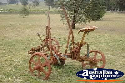 Hunter Valley Vintage Machinery . . . CLICK TO VIEW ALL HUNTER VALLEY POSTCARDS