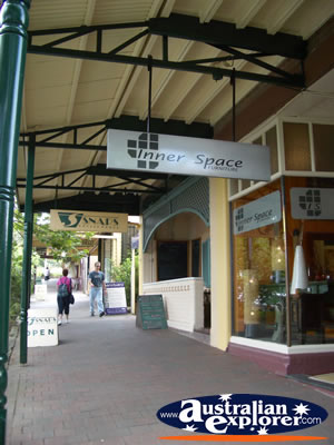 Leura . . . VIEW ALL BLUE MOUNTAINS PHOTOGRAPHS