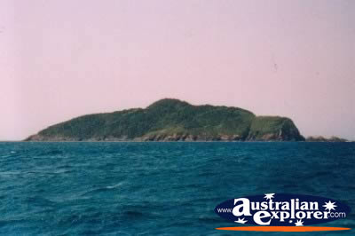 Port Stephens Cabbage Tree Island . . . VIEW ALL SOLDIERS POINT PHOTOGRAPHS