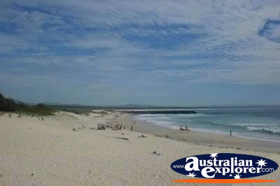 Tuncurry Beach . . . CLICK TO VIEW ALL TUNCURRY POSTCARDS