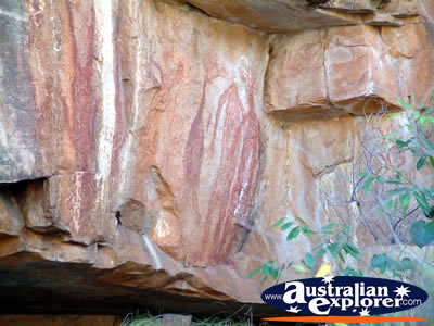 Drawings on the Rock in Katherine Gorge . . . VIEW ALL KATHERINE GORGE PHOTOGRAPHS