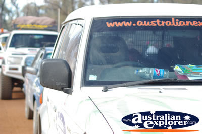 Convoy of 4WD's . . . VIEW ALL FOUR WHEEL DRIVING PHOTOGRAPHS