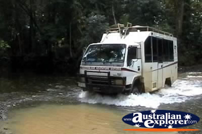 4WD River Crossing . . . VIEW ALL VEHICLES PHOTOGRAPHS