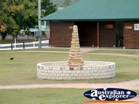 Eidsvold Fountain . . . CLICK TO ENLARGE