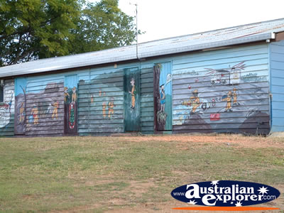 Eidsvold Mural . . . CLICK TO VIEW ALL EIDSVOLD POSTCARDS