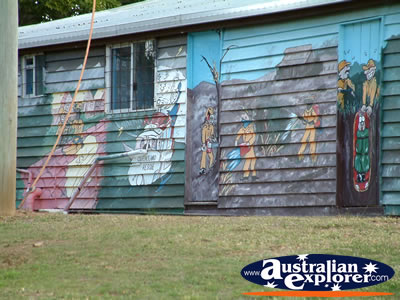 Eidsvold Painted Mural . . . CLICK TO VIEW ALL EIDSVOLD POSTCARDS