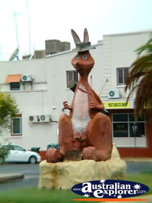 Charleville Matilda Kangaroo Statue . . . VIEW ALL CHARLEVILLE PHOTOGRAPHS