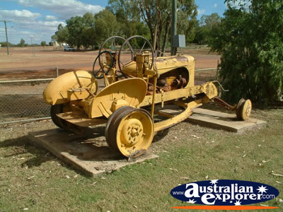 Isisford Park Yellow Vehicle . . . VIEW ALL ISISFORD PHOTOGRAPHS