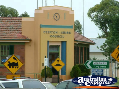 Shire Council in Clifton . . . VIEW ALL CLIFTON PHOTOGRAPHS