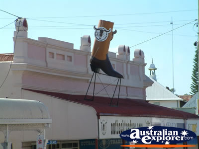 Charters Towers Boot . . . VIEW ALL CHARTERS TOWERS PHOTOGRAPHS