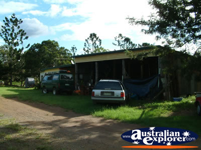 Gympie Gate Garage . . . VIEW ALL GYMPIE PHOTOGRAPHS