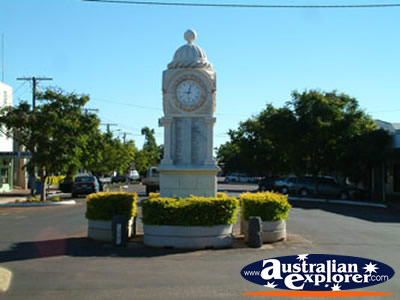 Barcaldine Town Clock & Memorial . . . CLICK TO VIEW ALL BARCALDINE POSTCARDS