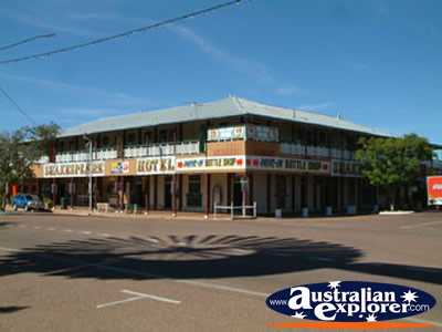 Barcaldine Shakespeare Hotel . . . CLICK TO VIEW ALL BARCALDINE POSTCARDS
