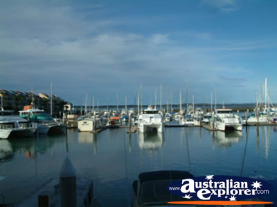 Hervey Bay Boatharbour . . . CLICK TO VIEW ALL HERVEY BAY POSTCARDS