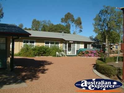 Roma Aussie Tourist Park Cabins . . . CLICK TO VIEW ALL ROMA POSTCARDS