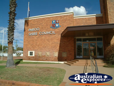 Cunnamulla Paroo Shire Council . . . CLICK TO VIEW ALL CUNNAMULLA POSTCARDS