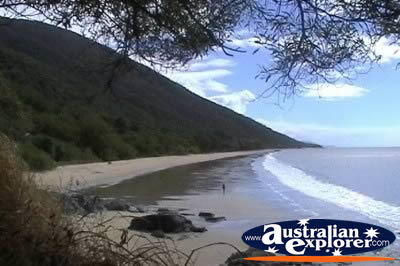 Cairns Buchans Point . . . CLICK TO VIEW ALL CAIRNS (NORTHERN BEACHES) POSTCARDS