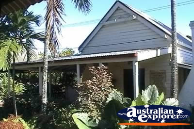 Freshwater Railway Station Red Lynchs Cottage . . . CLICK TO VIEW ALL KURANDA SCENIC RAILWAY POSTCARDS