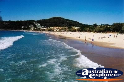 Noosa Main Beach . . . CLICK TO VIEW ALL NOOSA POSTCARDS