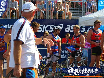 Noosa Triathalon . . . VIEW ALL NOOSA TRIATHLON PHOTOGRAPHS