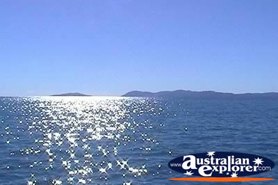 Whitsundays Ocean . . . CLICK TO VIEW ALL WHITSUNDAYS POSTCARDS