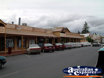 Strathalbyn Main Street and Shops . . . CLICK TO VIEW ALL STRATHALBYN POSTCARDS