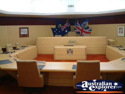 Mount Gambier City Council Chambers . . . CLICK TO VIEW ALL MOUNT GAMBIER POSTCARDS