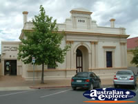 Loxton Waikerie Council . . . CLICK TO ENLARGE