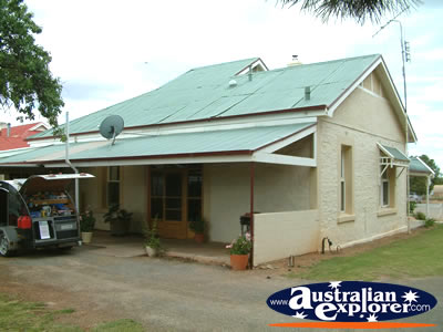 Orroroo Nanas Home Bed and Breakfast . . . VIEW ALL ORROROO PHOTOGRAPHS