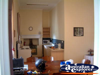 Orroroo Nanas Home B & B . . . VIEW ALL ORROROO PHOTOGRAPHS