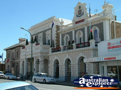 Gawler Memorial Institute & Town Hall . . . CLICK TO VIEW ALL GAWLER POSTCARDS
