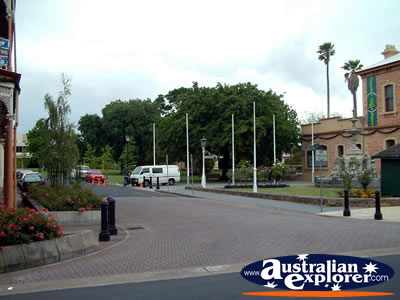 Mount Gambier Street Corner . . . CLICK TO VIEW ALL MOUNT GAMBIER POSTCARDS